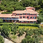 Arianna 9 Paleokastritsa